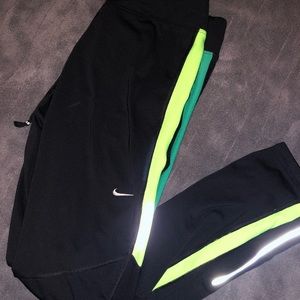 Nike leggings